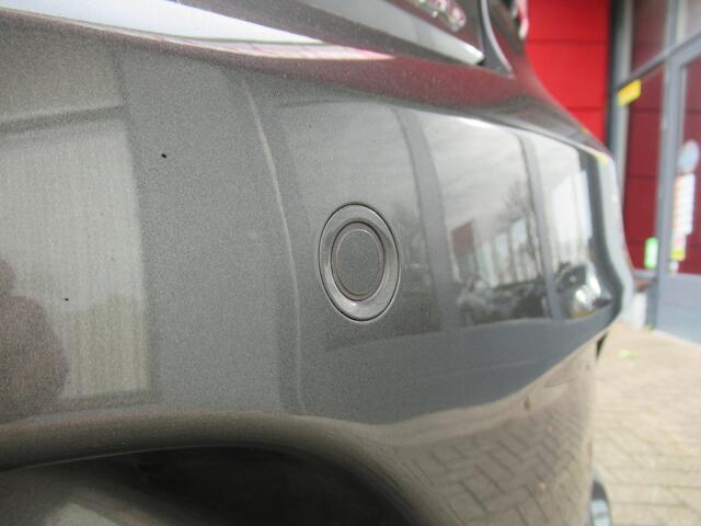 Opel ASTRA 1.6 Innovation | Clima-Airco | Android Auto | Parkeercamera | Incl. BOVAG Garantie | Trekhaak | Keyless Entry |