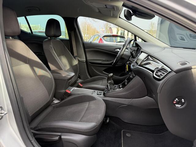 Opel ASTRA 1.4 Innovation 1e Eigenaar,150pk,Halfleder,Navi,Camera,6 Bak,Rijstrooksensor,Pdc V+A,Lm velgen,N.A.P,Apk tot 11-2026