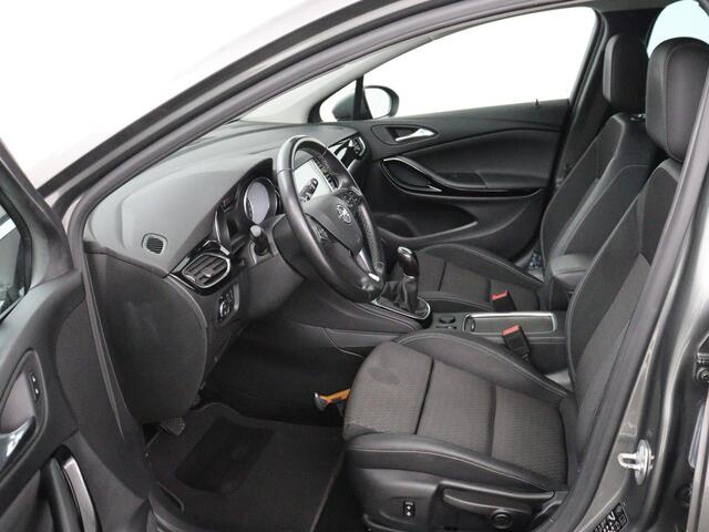 Opel ASTRA 1.4 Turbo Executive | 150pk | Trekhaak | Camera | Carplay | Navigatie | Keyless | Climate control | Cruise control | Dodehoek detectie | Bluetooth