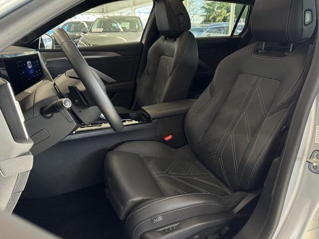 Opel ASTRA Sports Tourer 1.2 Turbo Ultimate | Camera | Navi | Carplay | Clima | Stoelen-pakket | ACC | Dodehoek detectie | LM velgen | ( Vestiging - Nieuwegein )