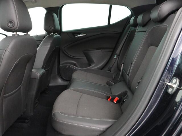 Opel ASTRA 1.0 Turbo Executive | Camera | Carplay | Half leder | Keyless | Navigatie | Dodehoek detectie | Park Assist | Climate control | Bluetooth | Cruise control