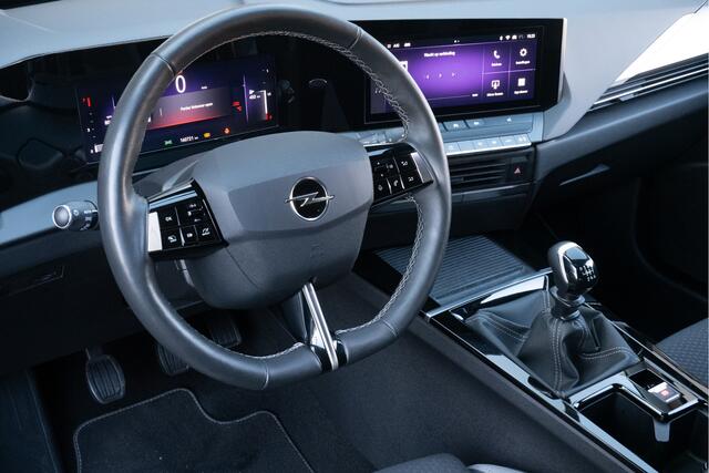 Opel ASTRA 1.2 130pk Business Edition AGR stoel/ Stuur-stoelverwarming/ Navigatie/ Camera/ Dab/ Carplay/ Full led