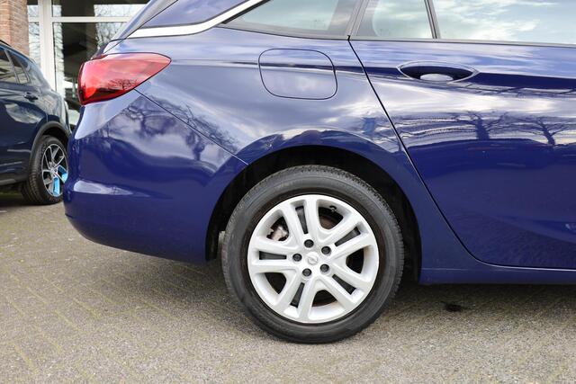 Opel ASTRA Sports Tourer 1.4 Online Edition 150pk!! TREKHAAK CARPLAY CRUISE NAVI CLIMA 2XPDC LMV