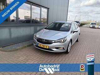 opel-astra-sports-tourer-1.0-innova