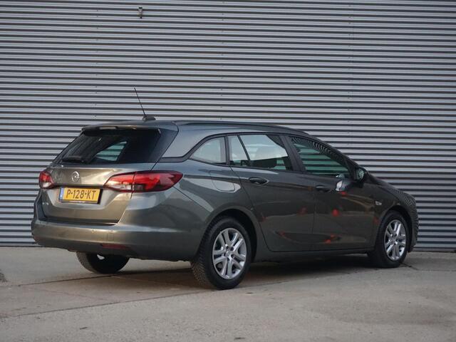 Opel ASTRA Sports Tourer 1.4 Edition All Seasonbanden