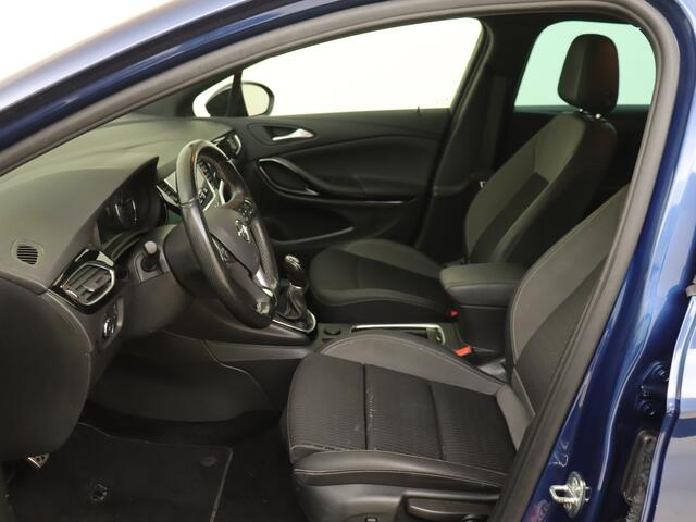 Opel ASTRA Sports Tourer 1.2 Business Elegance