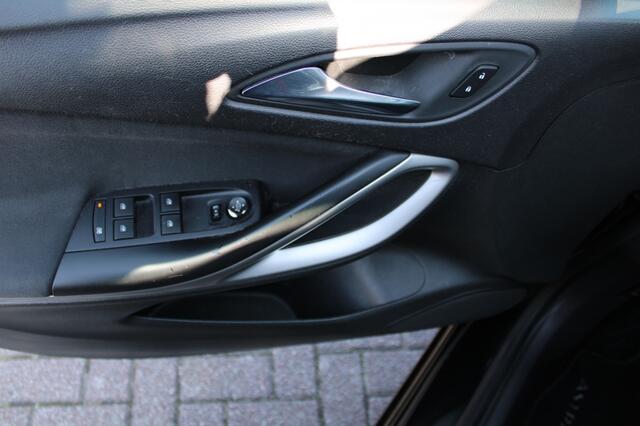 Opel ASTRA Sports Tourer 1.0 Online Ed.