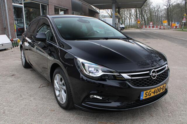 Opel ASTRA 1.0 Carplay, ACC, Achteruitrijcamera, ECC, LED, NAVI, Parksens. V en A, Leder/Stof, Parkeer assistent, Trekhaak, 16" LMV