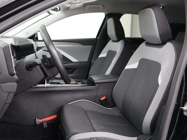 Opel ASTRA 1.6 Hybrid Business Edition | Stoelverwarming | Adaptive cruise | Navigatie | Camera | Full LED | Stuurverwarming