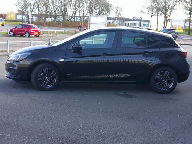 Opel ASTRA 1.2 Design & Tech Staat in Hoogeveen