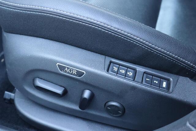 Opel ASTRA Sports Tourer 1.4 Innovation | Schuifdak | Leder | Trekhaak | Full Options!!