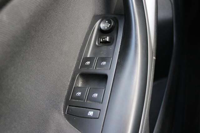 Opel ASTRA Sports Tourer 1.2 Business Edition