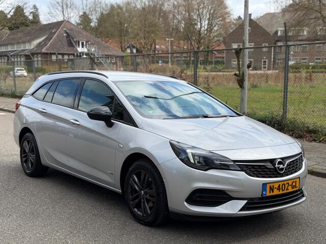 Opel ASTRA 1.2 DESIGN en TECH - Navi - Carplay - Airco ecc !!
