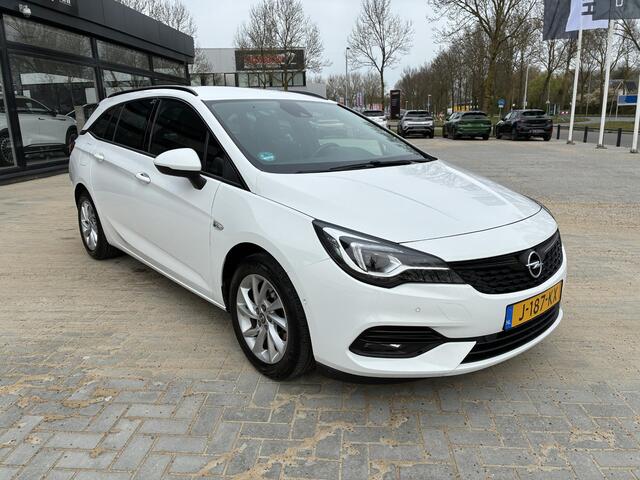 Opel ASTRA Sports Tourer 1.2T 130Pk Elegance | Climate control | Navigatie | Camera | Elektrisch Pakket | Trekhaak | Parkpilot | Alcantara bekleding | LED | AGR Stoelen