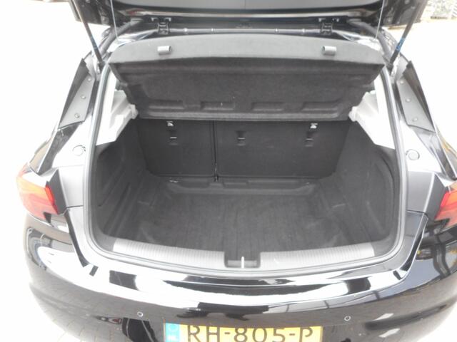 Opel ASTRA 1.0 Online Ed.