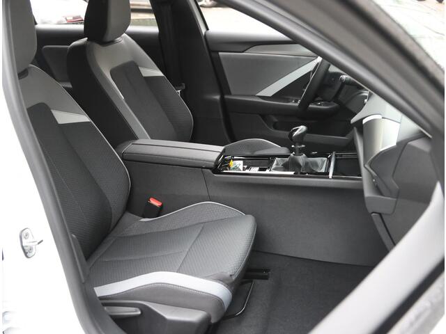 Opel ASTRA Sports Tourer 1.2 110PK Turbo Business Edition | 1ste eigenaar | AppleCarPlay/AndroidAuto | Navigatie | Adaptive Cruise Control | Keyless | AGR Stoelen | Stoel/StuurVerwarming | FULL LED | Camera | Isofix | Privacy Glass |