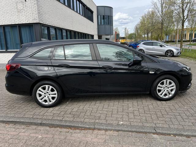 Opel ASTRA Sports Tourer 1.0 Online Ed. CARPLAY CAMERA PDC NAVI TRHK.