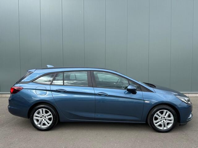 Opel ASTRA Sports Tourer 1.6 CDTI Online Ed. TREKHAAK | NAVI | NAP !
