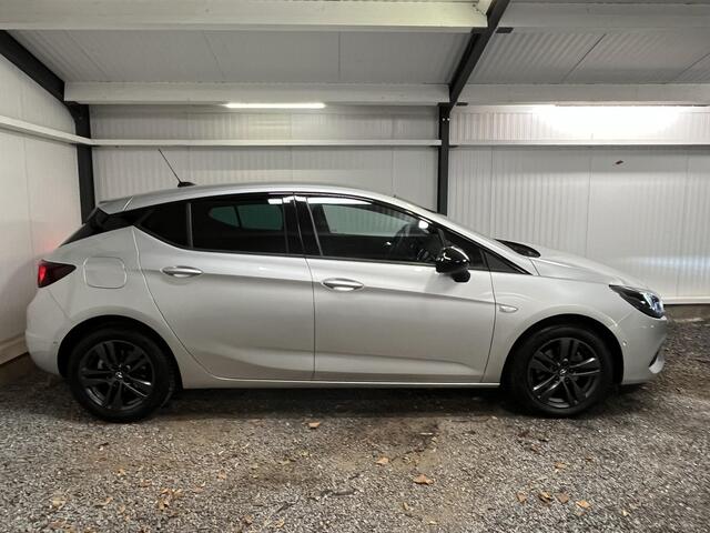 Opel ASTRA 1.2 Design & Tech 110PK 9-2021 ECC NAVI LED ADAPT. PDC PARK ASSIST CAM DAB CARPLAY CRUISE 17''LMV..