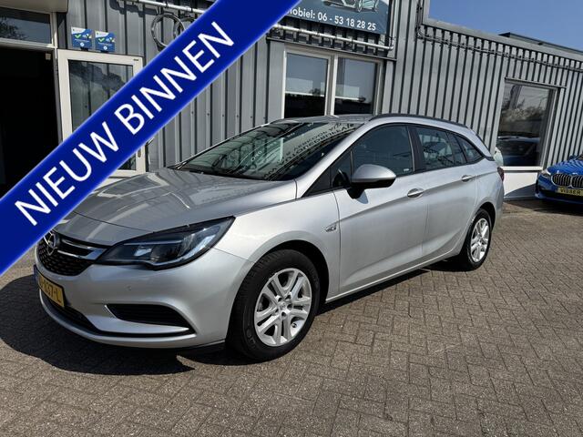 Opel ASTRA Sports Tourer 1.0 Online Edition