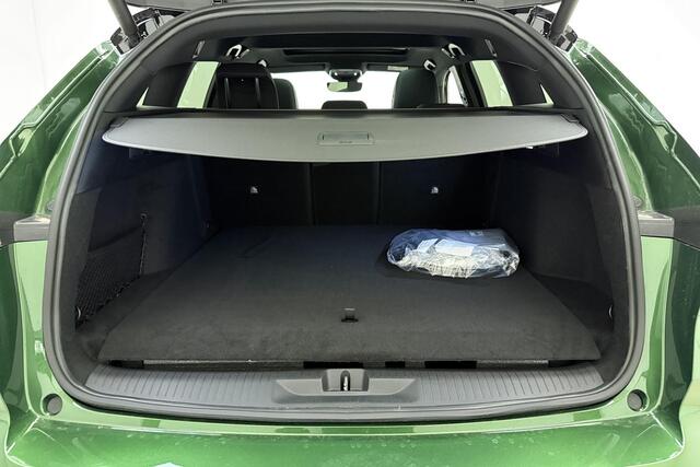 Opel ASTRA Sports Tourer 1.6 Turbo Plug In Hybrid Ultimate | Nieuw model! | LED matrix | Panoramadak | Elektrische kofferklep | AGR stoelen | Camera | Stoelverwarming | Voorruitverwarming | Drive assist