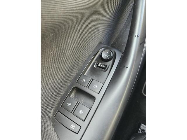 Opel ASTRA Sports Tourer 1.4 Business+