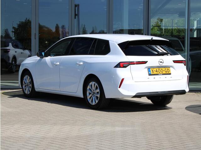 Opel ASTRA Sports Tourer 1.2 Level 2 Navigatie / Cruisecontrol / getint glas