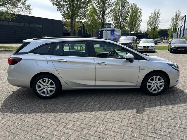 Opel ASTRA Sports Tourer 1.2 Edition+ NAVI CAMERA CARPLAY TRHK.