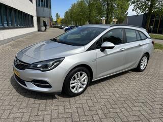 opel-astra-sports-tourer-1.2-editio
