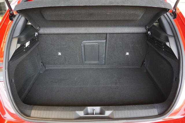 Opel ASTRA 1.6 Hybrid Elegance | ACC | Navi | Camera | Stoel-/stuurverw.