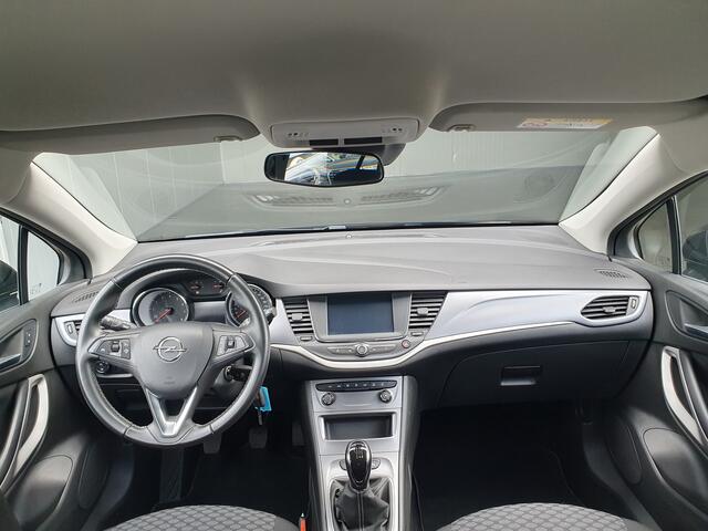 Opel ASTRA Sports Tourer 1.2 Edition NAVI/PDC/CRUISE/AIRCO/LMV