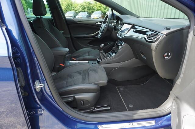 Opel ASTRA Sports Tourer 1.2 Turbo 110pk Launch + Trekhaak/ Carplay/ Full options/ Garantie!