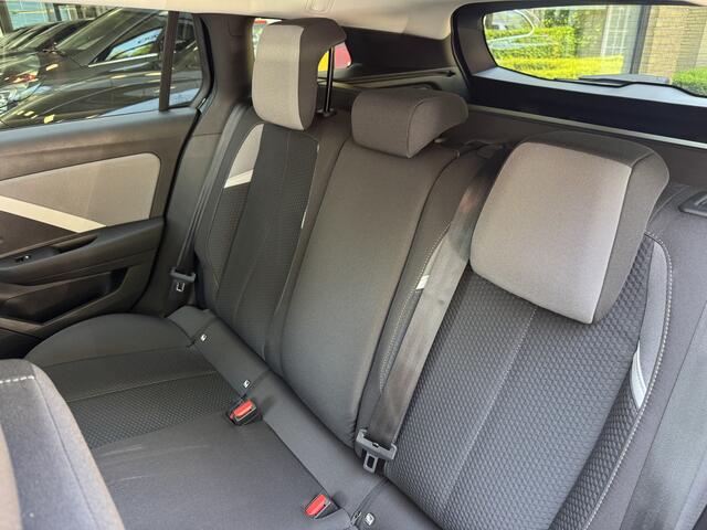 Opel ASTRA Sports Tourer 1.2 Level 2 Climate Control Navi Carplay