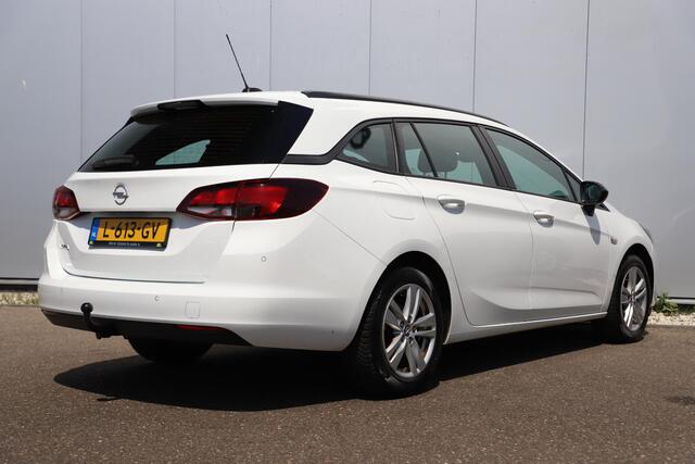 Opel ASTRA Sports Tourer 1.2 Edition 110PK Trekhaak Navigatie Carplay Airco Cruise Control Parkeersensor 16 inch LMV