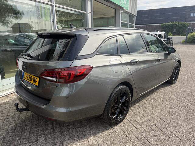 Opel ASTRA Sports Tourer 1.2 Bns Elegance, 130pk Nav, Carplay, Trekhaak, Stoelverw.