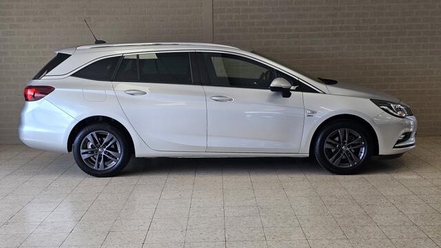 Opel ASTRA Sports Tourer 1.4 T. 120 Jaar Ed.