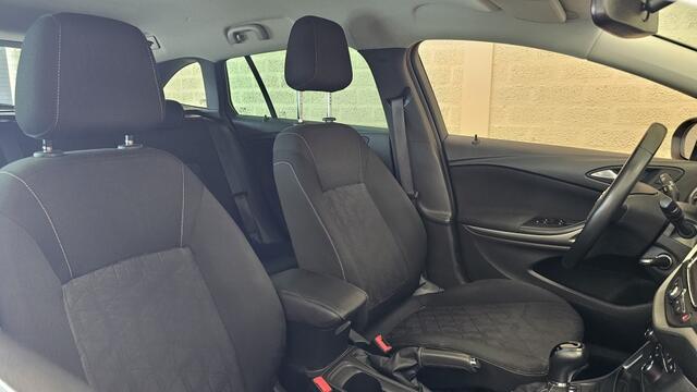 Opel ASTRA Sports Tourer 1.4 T. 120 Jaar Ed.