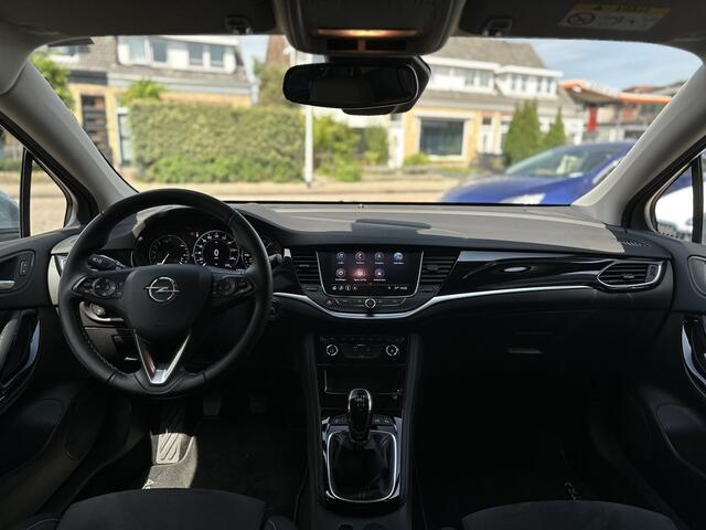 Opel ASTRA 1.2 Elegance 131PK LED Matrix/AGR/Alcantara/Apple Carplay