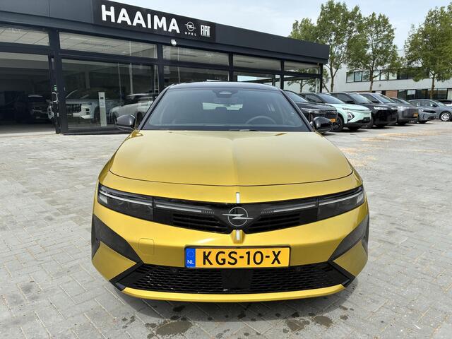 Opel ASTRA 1.6 Turbo Automaat Plug In Hybrid Ultimate | DEMO | Panorama Schuifkanteldak | ECC | Navigatie | Camera | Winterpakket | AGR | Alcantara | Matrix-LED | Parkilot