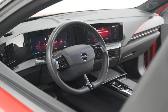 Opel ASTRA 1.6 Hybrid 180 GS Line | SOH 96,3% | 360 Camera | Adaptieve Cruise Control | Diamond Cut 18 Inch Lichtmetalen Velgen
