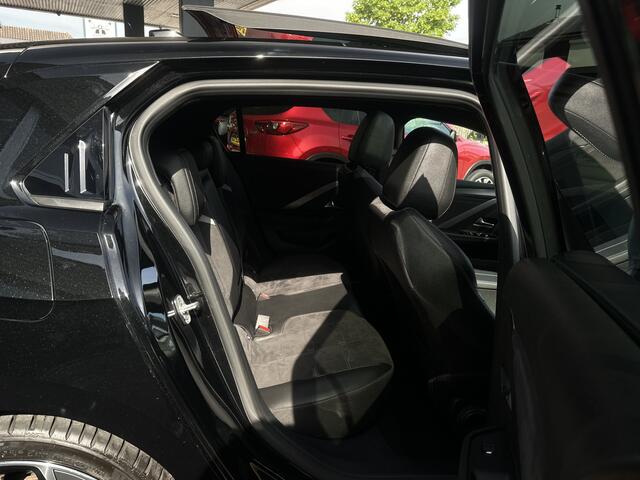 Opel ASTRA 1.2 Turbo Ultimate Pano / 360 / ECC / HUD