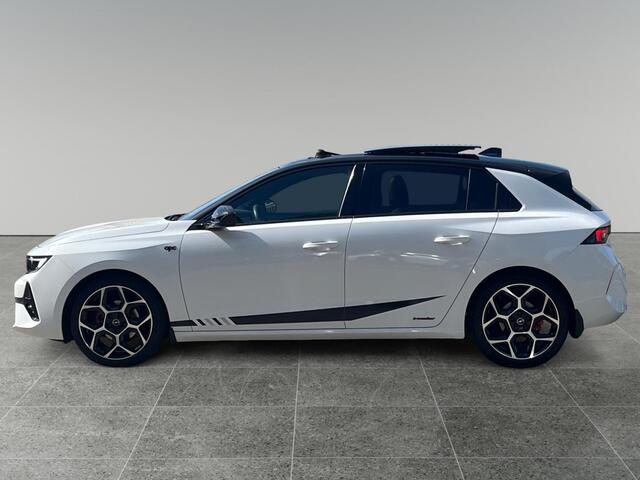 Opel ASTRA Ultimate 1.2 Turbo 130pk EAT8 | IRMSCHER | SCHUIF/KANTELDAK | MATRIX LED | ALCANTARA/LEDER | NAVI | APPLE CARPLAY / ANDROID AUTO | TREKHAAK | ISOFIX | KEYLESS |