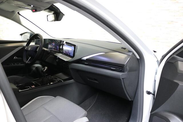 Opel ASTRA Sports Tourer 1.2 Level 2 | CAMERA | DISTR. VV | TREKHAAK | CARPLAY |