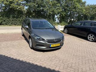 opel-astra-sports-tourer-1.0-online