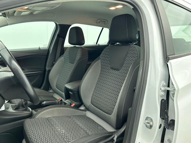 Opel ASTRA Sports Tourer 1.2 Edition Climate Control AGR Comfortstoel PDC VA+ Camera Navigatie Apple Carplay/Android Auto Full LED Cruise Control Blind Spot