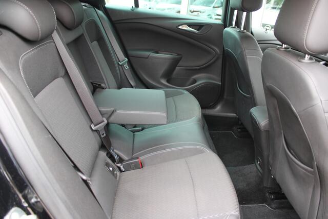 Opel ASTRA Sports Tourer 1.4 Turbo Business Executive
