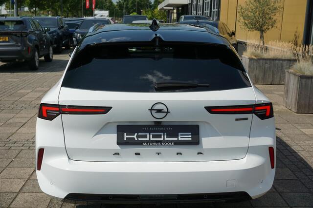 Opel ASTRA Sports Tourer 1.6 Turbo Plug In Hybrid GSe