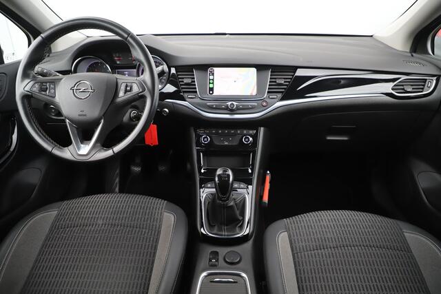 Opel ASTRA Sports Tourer 1.2 Design & Tech 110PK Navigatie Achteruitrijcamera Clima Cruise 16 inch LMV Rijstrooksensor