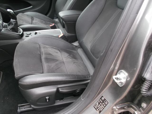 Opel ASTRA Sports Tourer 1.2 Edition 107 kw