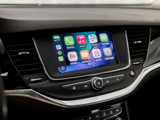 Opel ASTRA 1.2 Blitz Elegance 131Pk (APPLE CARPLAY, GROOT NAVI, ADAPTIVE CRUISE, CLIMATE, STUUR/STOELVERWARMING, SPORTSTOELEN, CAMERA, TREKHAAK, LEDER, GETINT GLAS, NIEUWSTAAT)